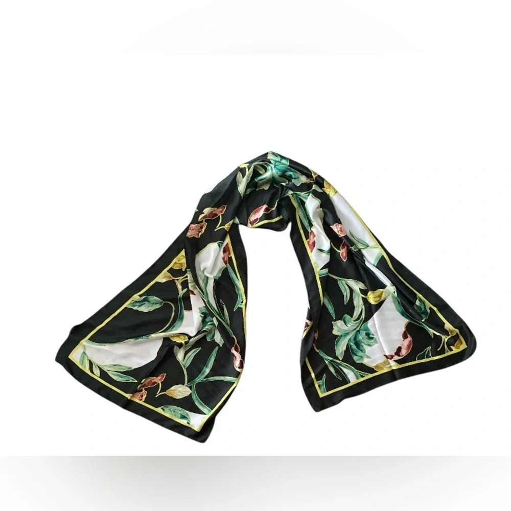 NWT White House Black Market Autumn Leaves Spruce Floral Oblong Scarf 71”x21”